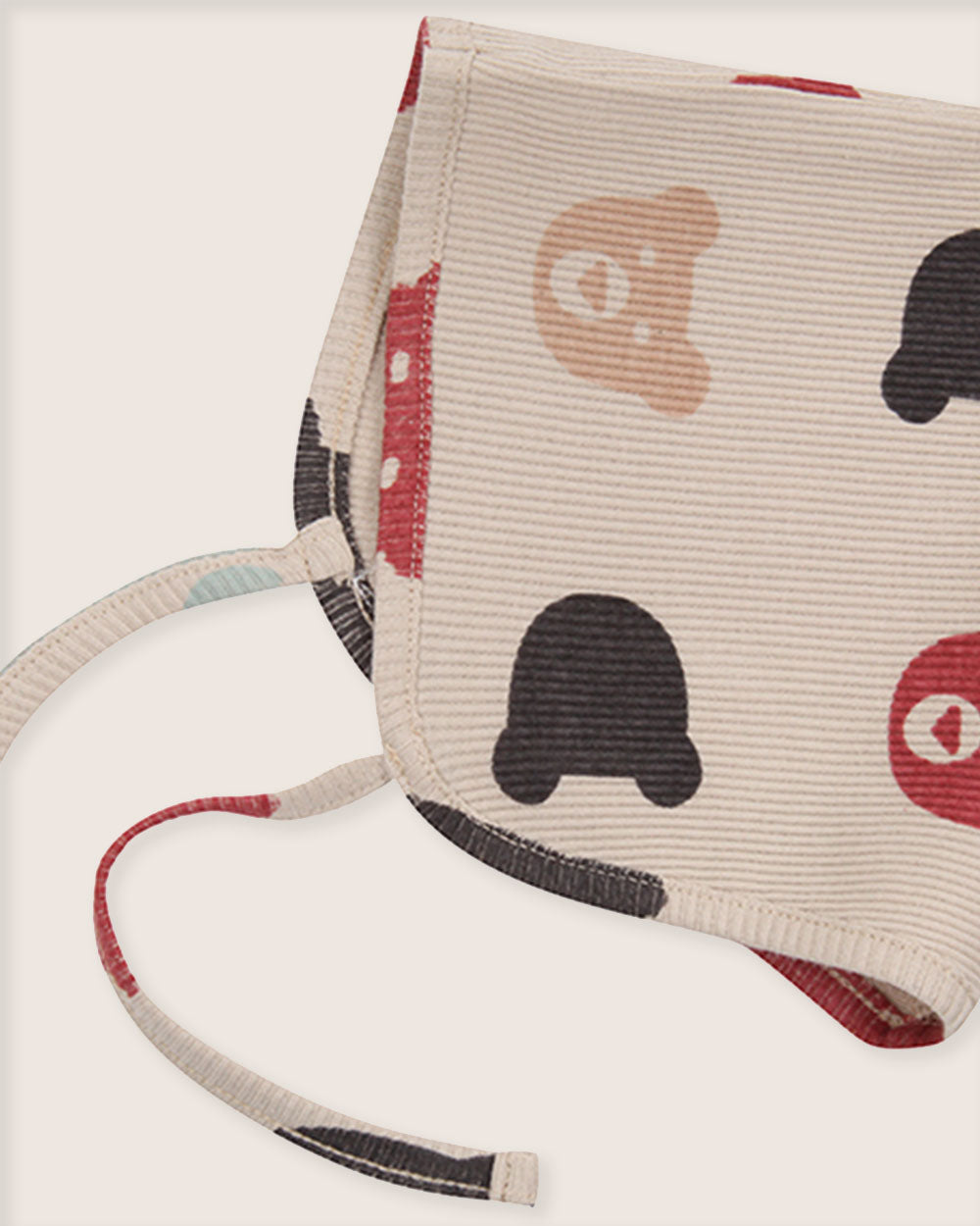 Stone Smiling Bear Print Bonnet - image 3