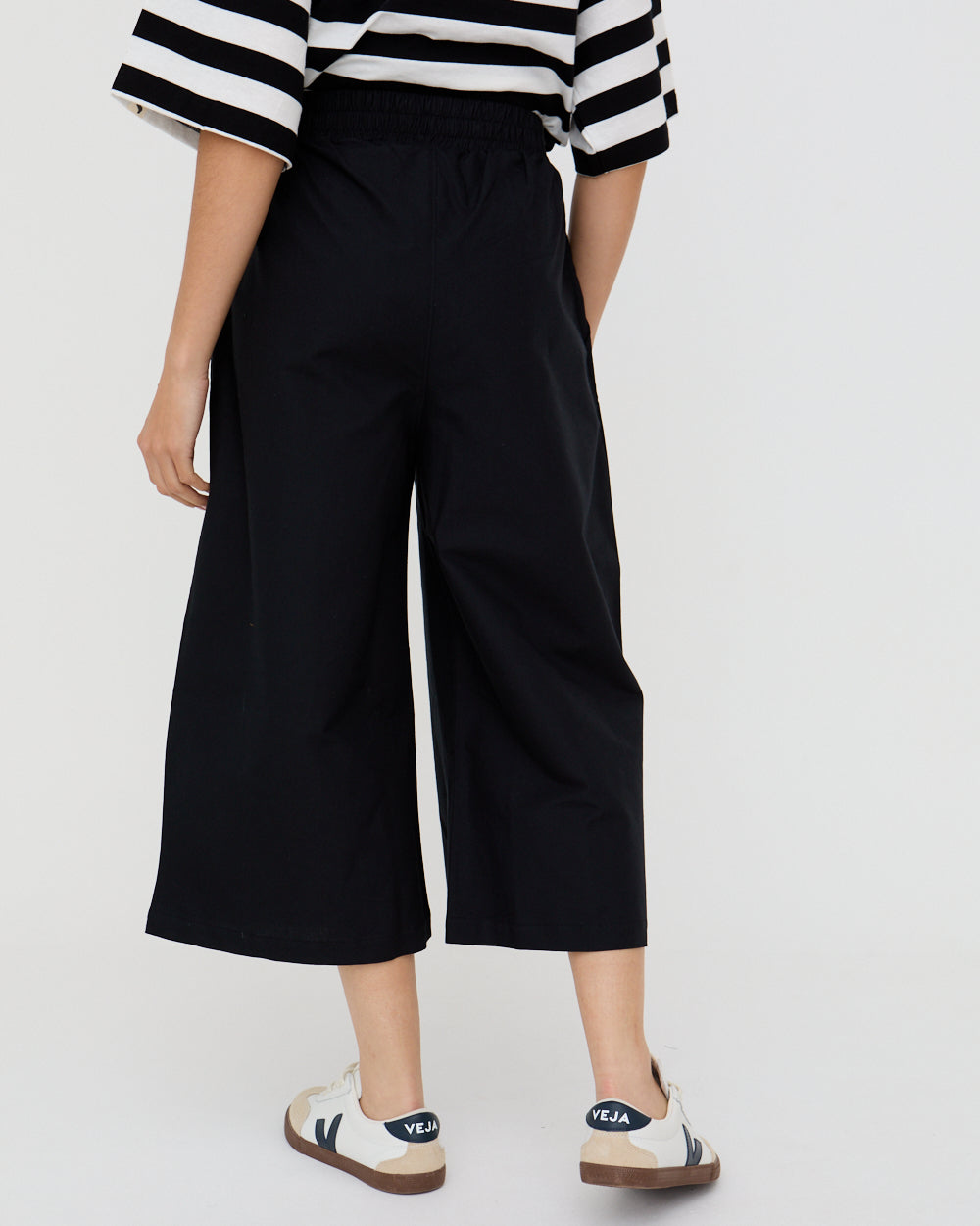 Judy Black Crop Trousers