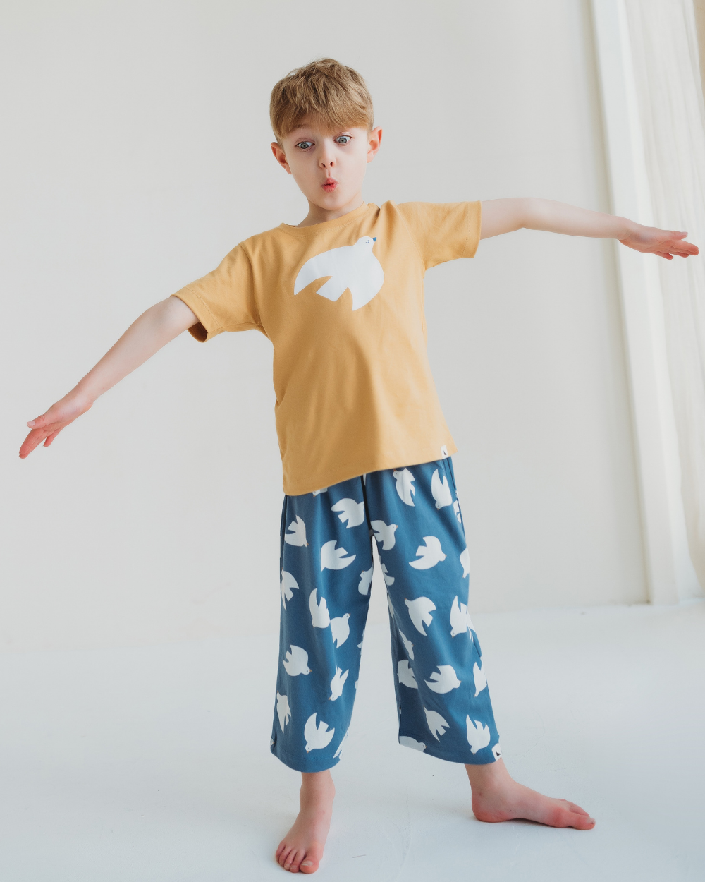 organic cotton Yellow Bird Motif Print T-Shirt - image 3