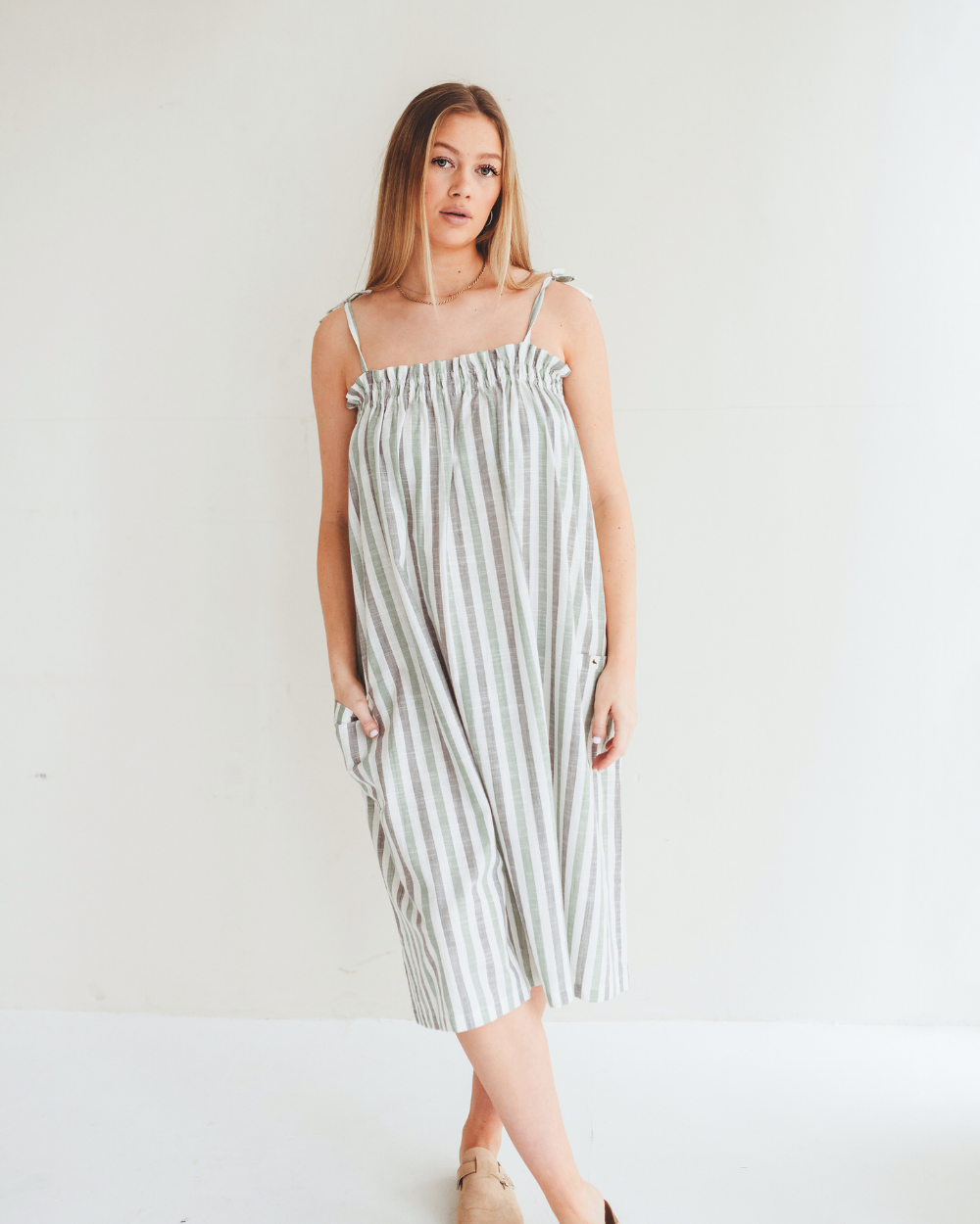 Anna Multicolur Multifunctional Stripe Print Maxi Skirt- image 2