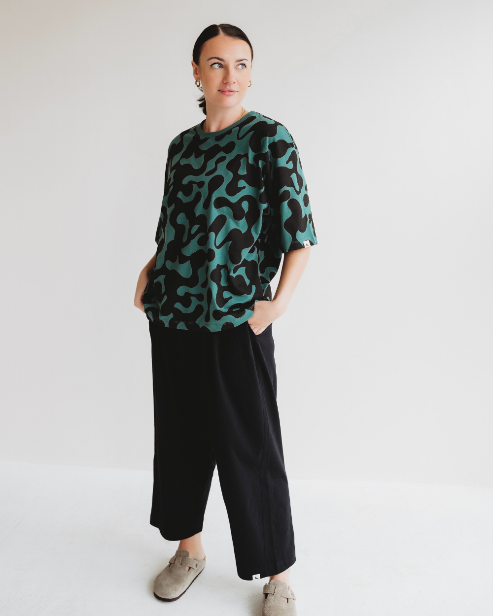 Elsie Green Abstract Swirl Print Oversized T-Shirt - image 1