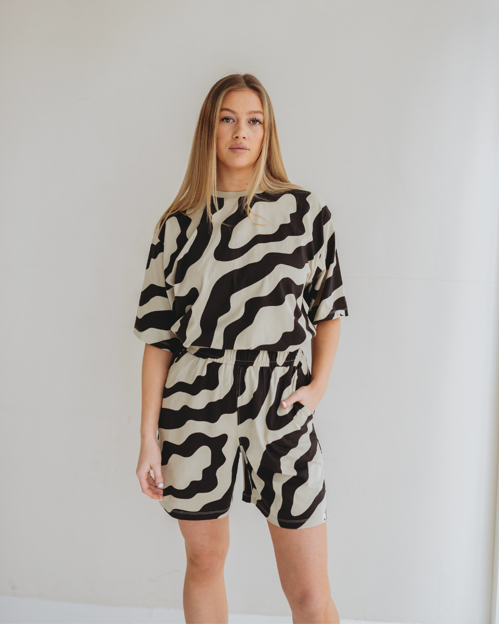 Audrey Multicolour Swirl Print Shorts - image 1