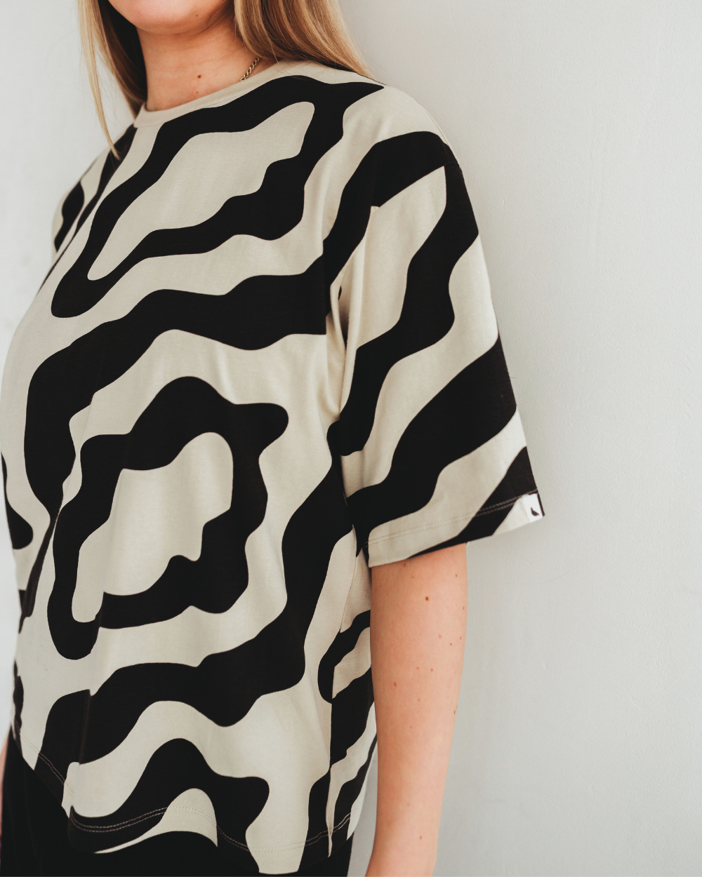 Elsie Multicolour Swirl Print Oversized T-Shirt- image 2