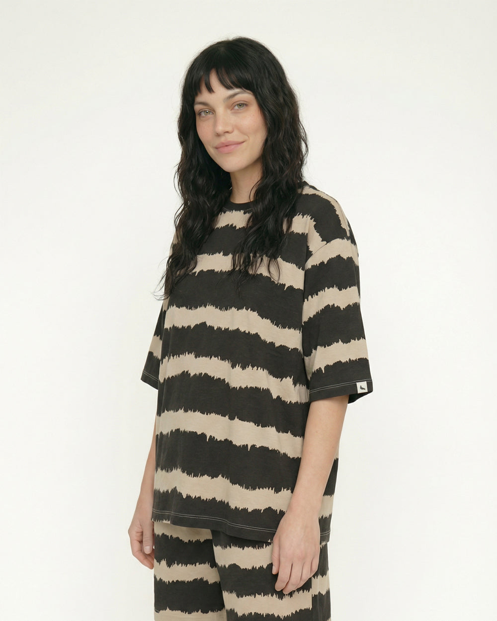 Audrey Black Wavy Stripe Print Shorts