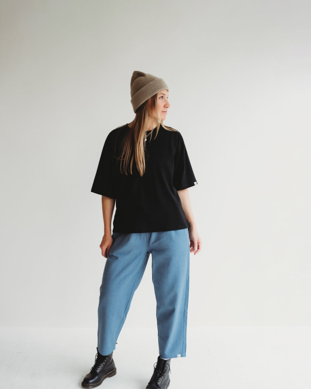 Elsie Black Oversized T-Shirt - image 4
