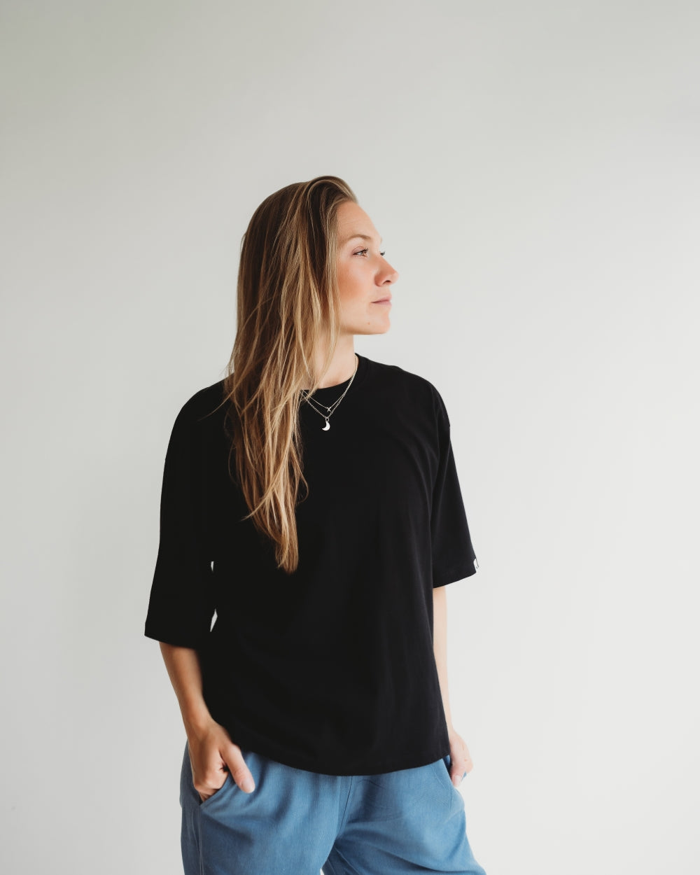 Elsie Black Oversized T-Shirt - image 3