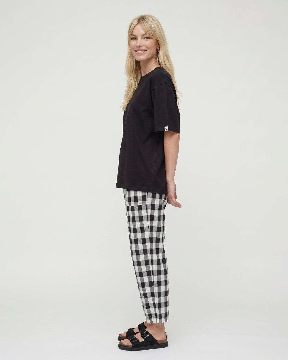 PREORDER Elsie Black Oversized T-Shirt