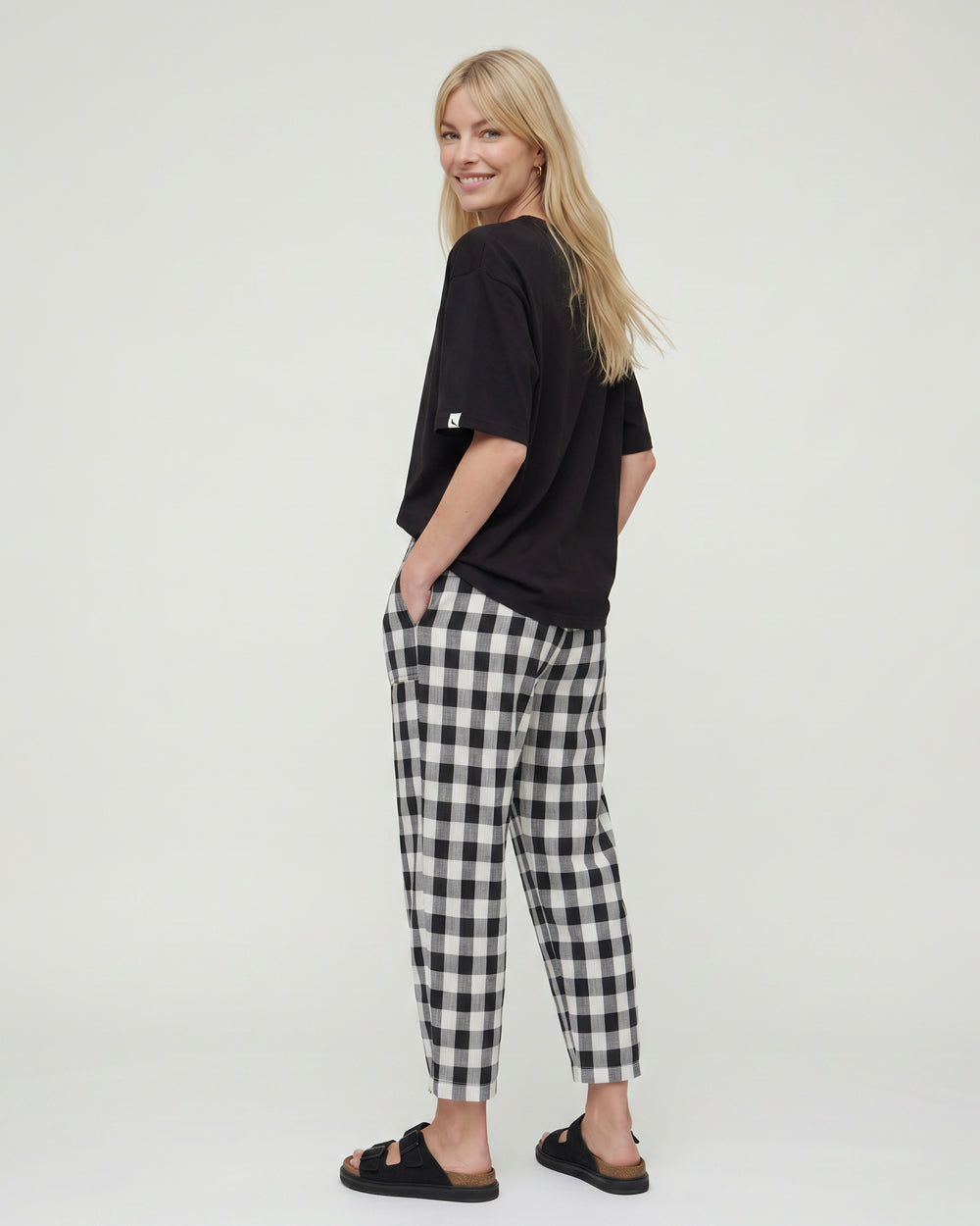 PREORDER Elsie Black Oversized T-Shirt