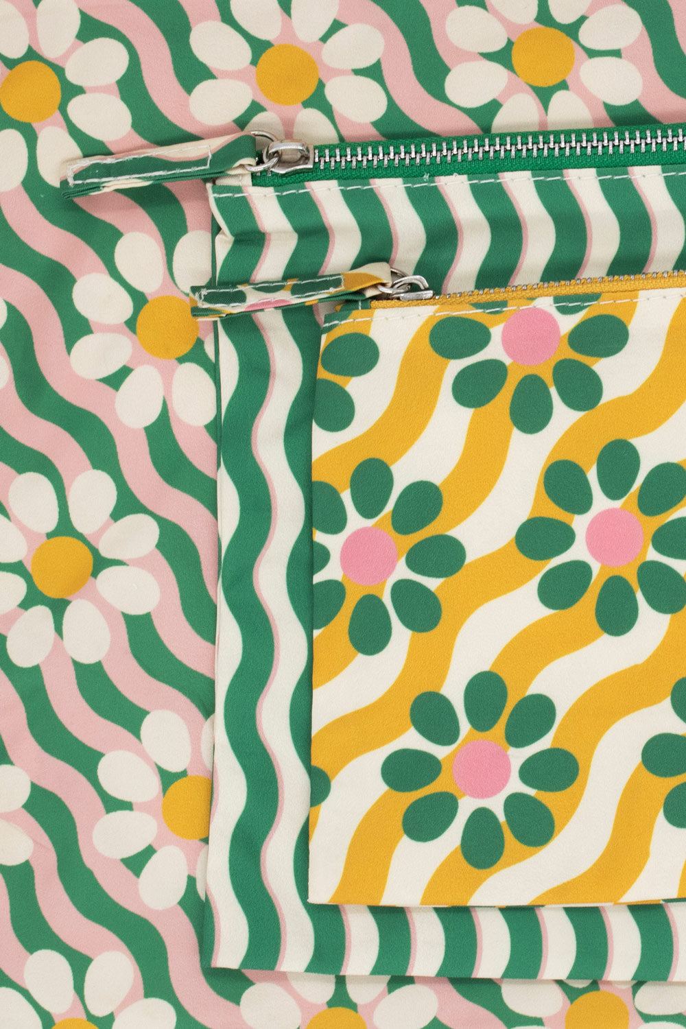 Wavy Daisy Set of 3 Pouches