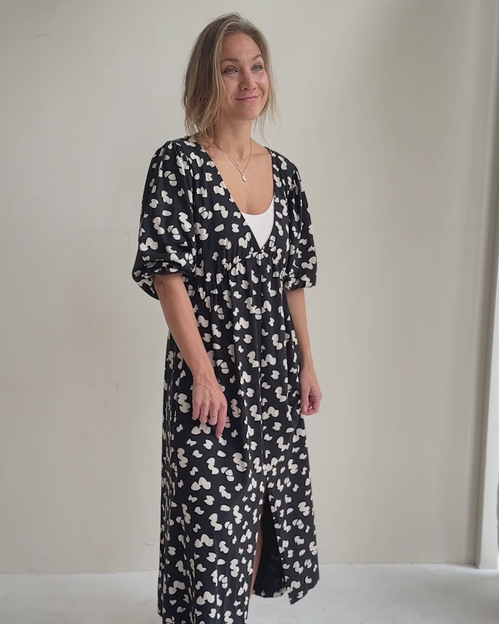 video showing organic cotton Jasmine Black Popcorn Print Maxi Dress 
