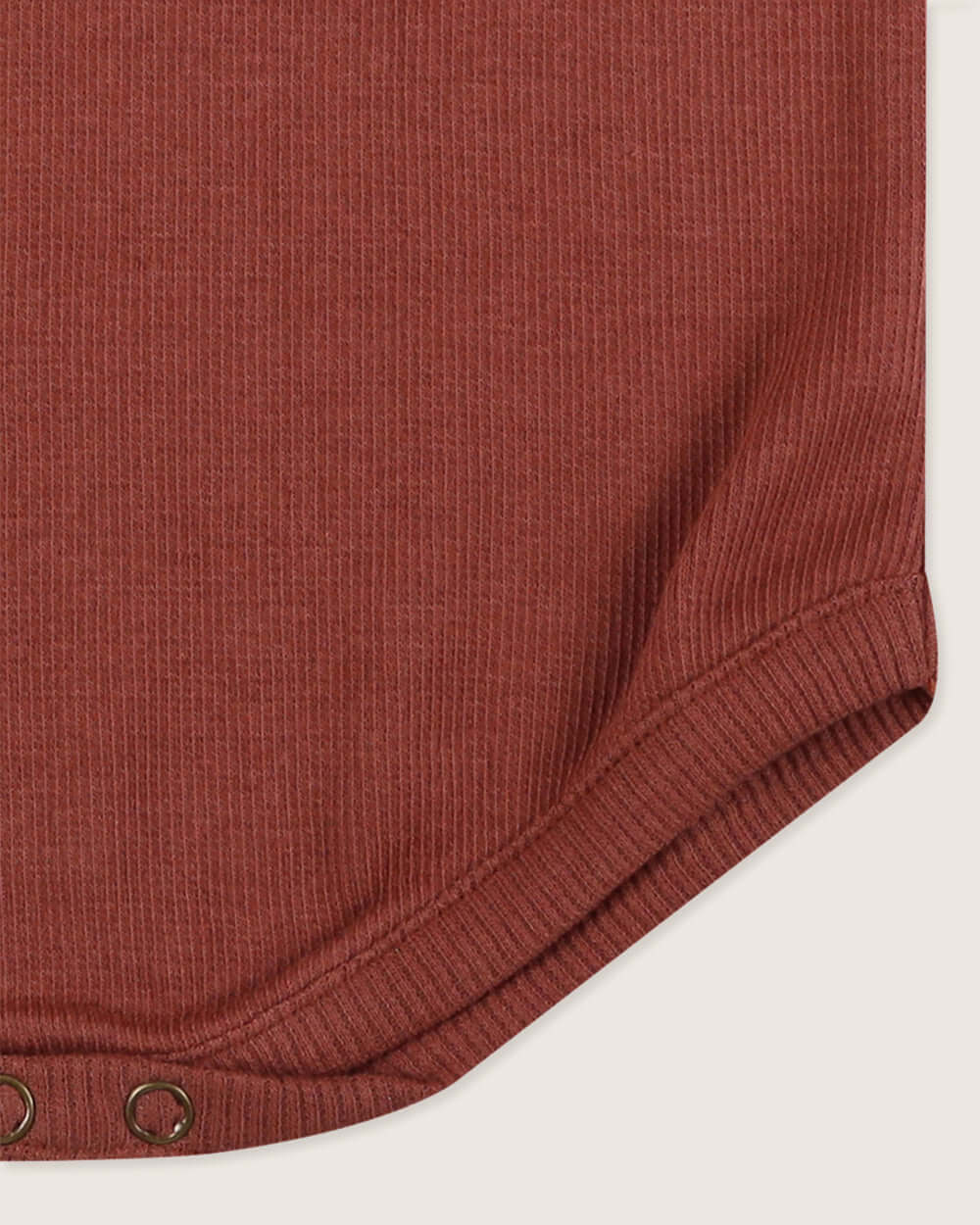 Sustainable baby bodysuit