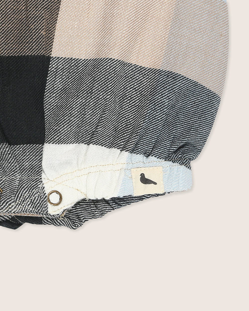 Eco-friendly organic cotton baby romper