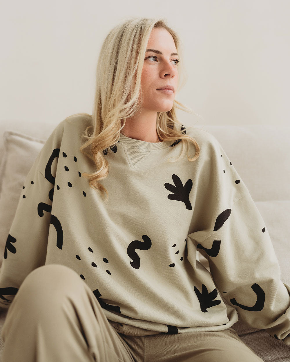 organic cotton Harper Stone Silhouette Print Sweatshirt - image 4