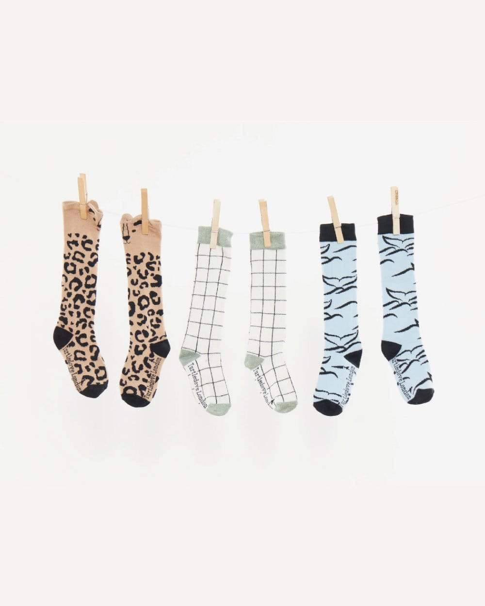 organic cotton Blue Whale Tail Print Socks - image 2
